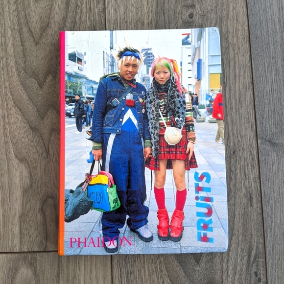 Other - FRUITS Japanese Street Fashion